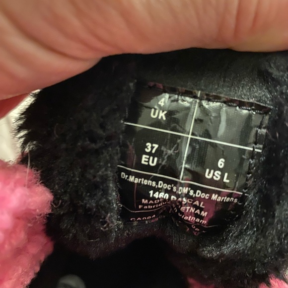 Dr Martens hot pink 1460 pascal size 6 woman’s boots - Picture 14 of 14